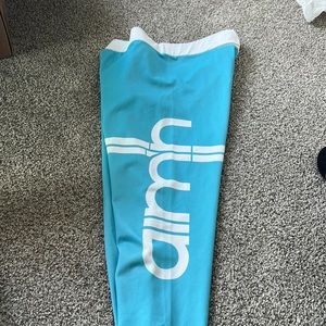 Aimn women’s yoga leggings size medium